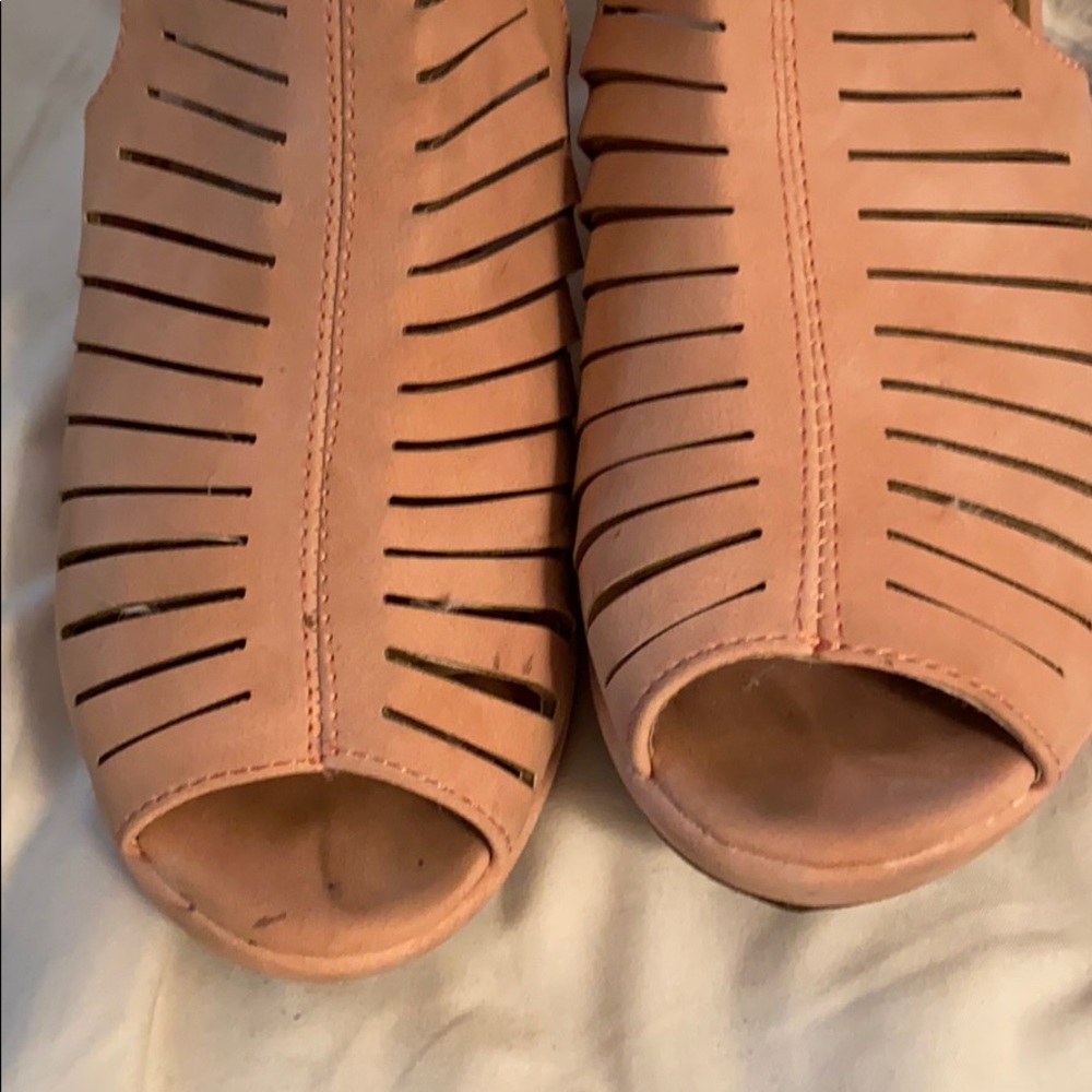 Pink open toe wedge